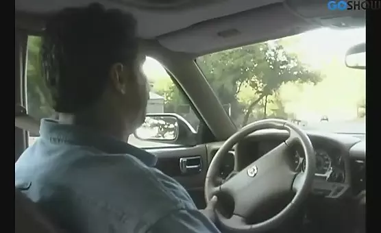 Blowjob and gokkun with a curvy brunette