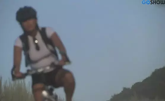 chi n porno - Outdoor Fucking with Bicycle Rider